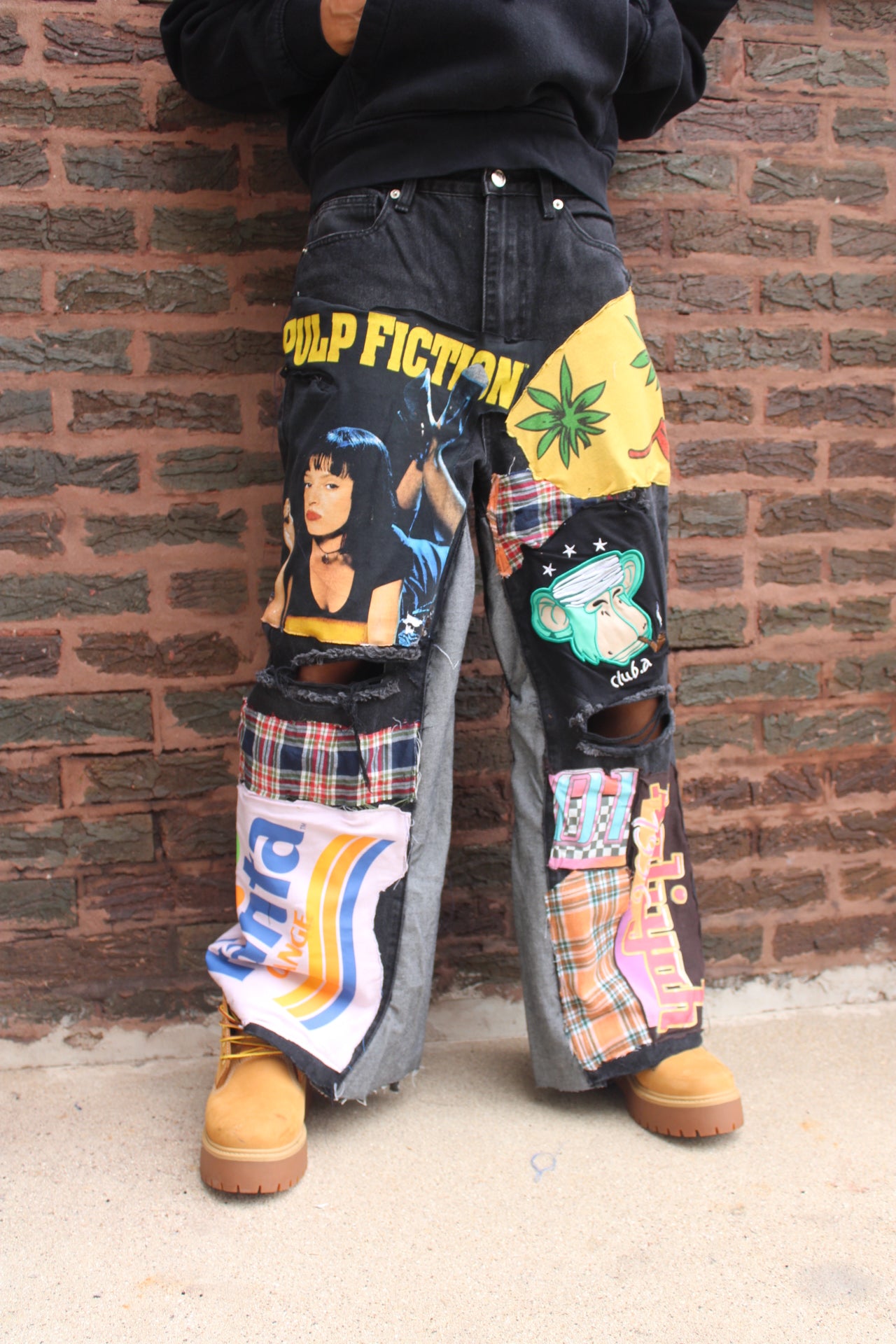 Flared “ Pulp Fiction “ Junk Jeans 28